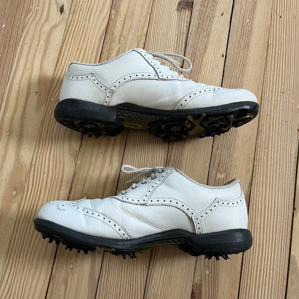 FootJoy DryJoys women 7 White Leather Wingtip Golf Shoes Brogue Cleats RK lowpro